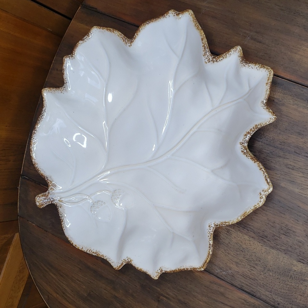 Pottery Barn Ceramic Leaf Shape Serving Bowl